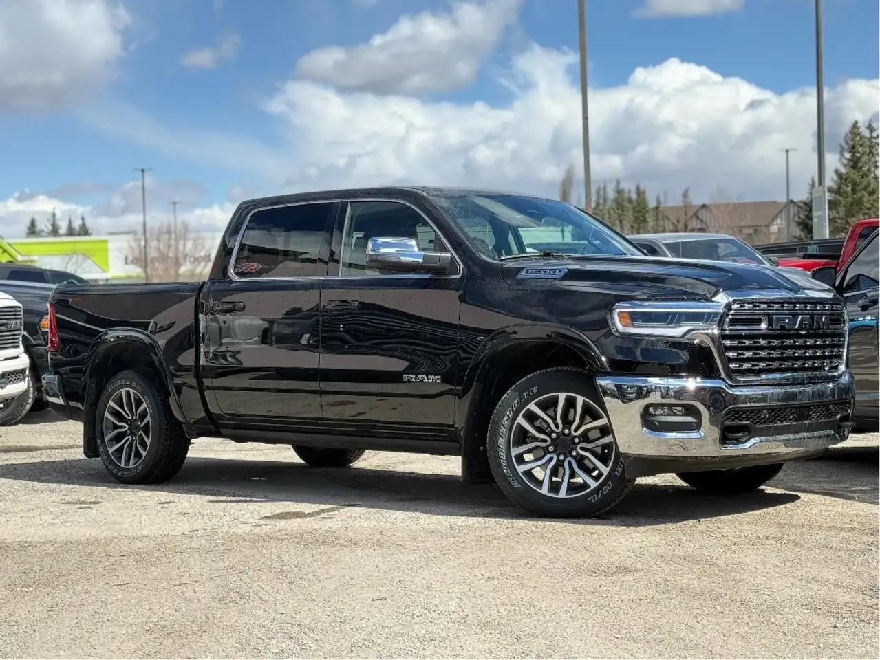 RAM 1500 снимка RAM 1500
