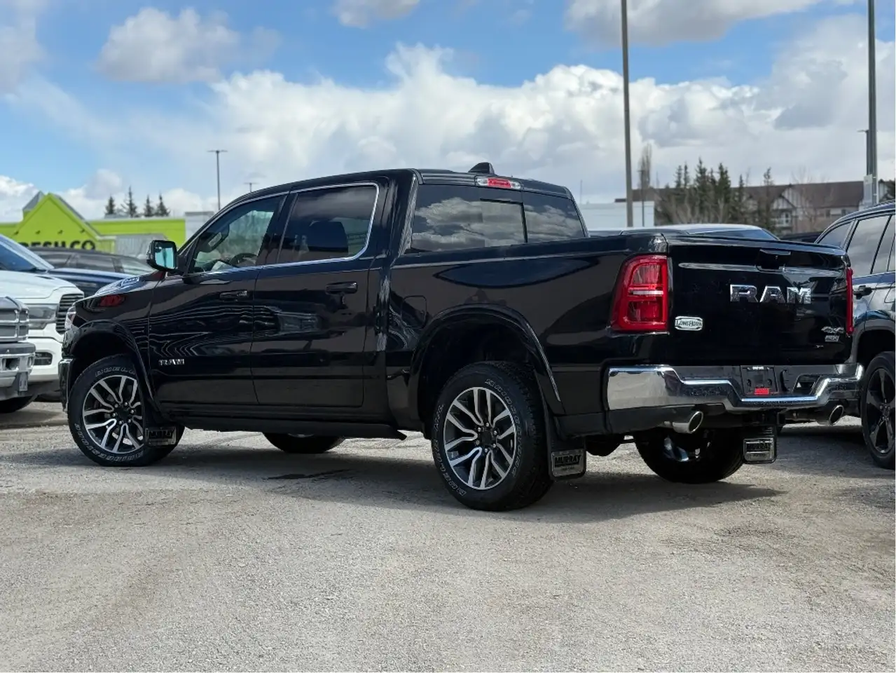 RAM 1500 снимка RAM 1500