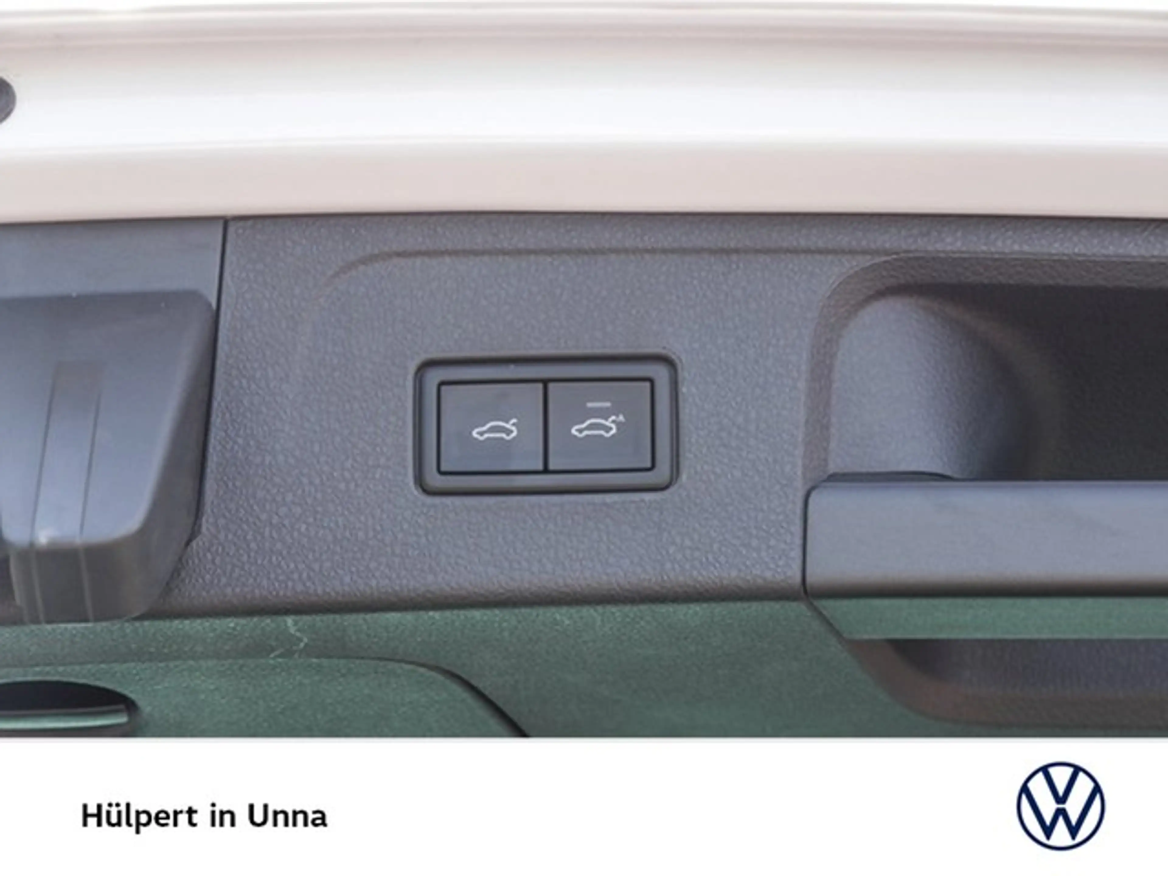 Volkswagen Passat Alltrack 2.0 4X4 LEDER AHK 360°CAM LM19 — photo 11