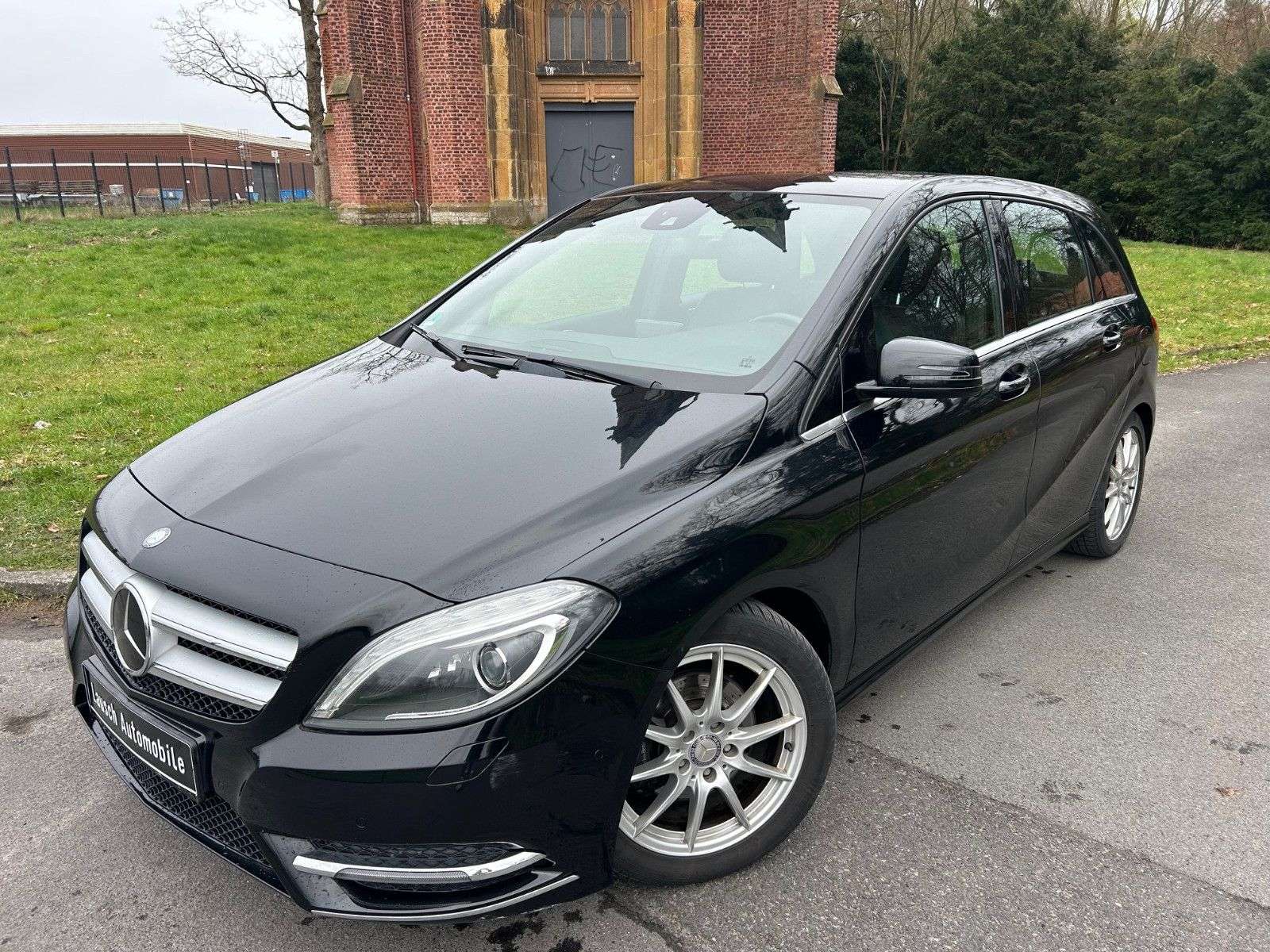 Second hand Mercedes Benz B-Class 