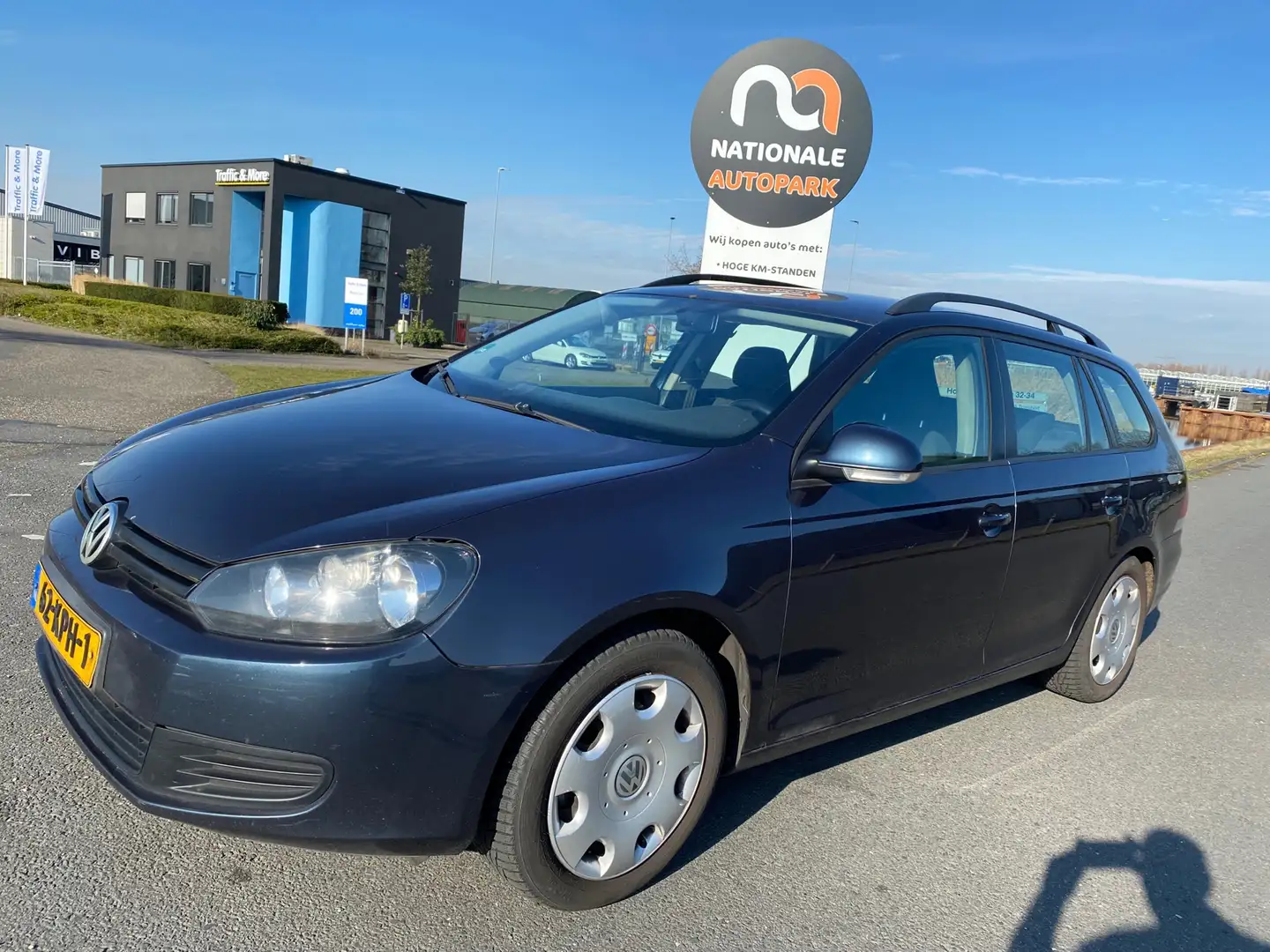 Volkswagen Golf Variant 2010 * 1.6 TDI Trendline BlueMotion * EURO 5 Grijs - 1