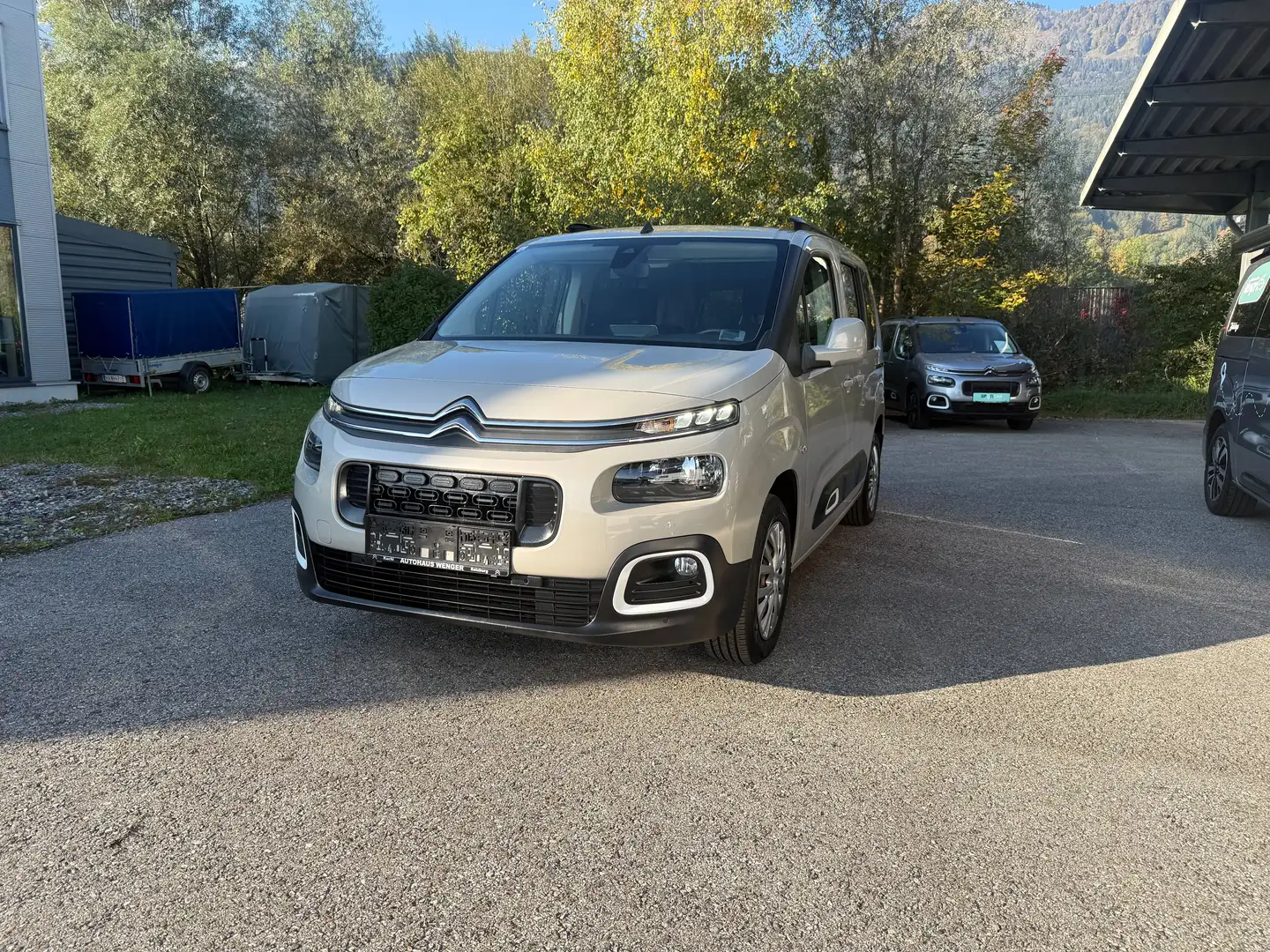 Citroen Berlingo BlueHDi Feel M Beige - 2