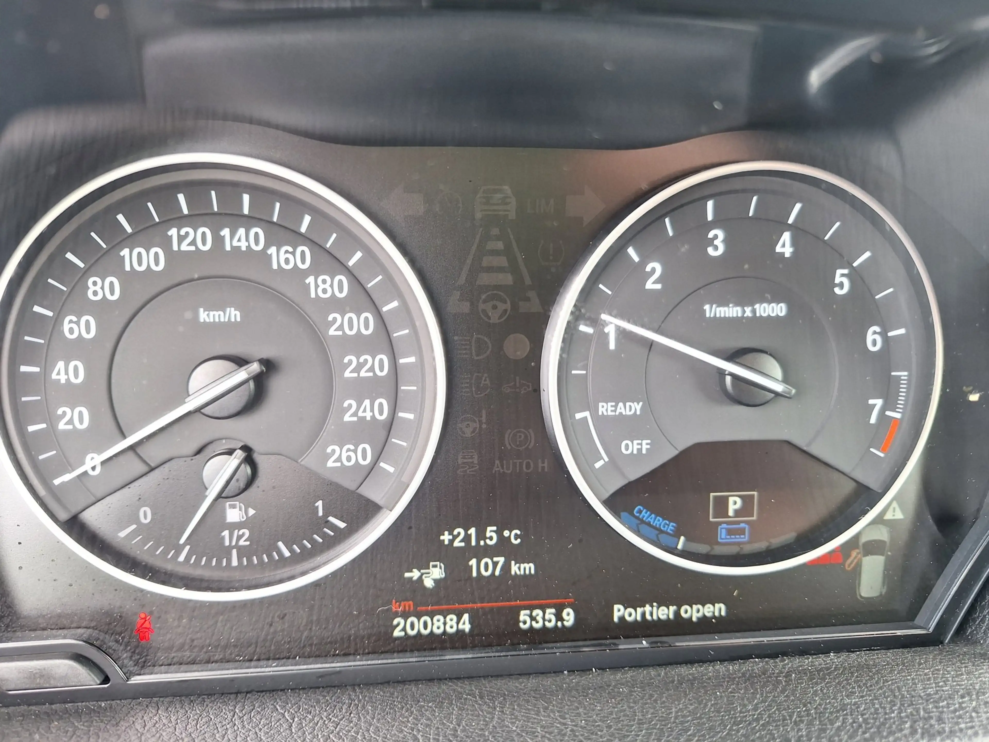 BMW 225 2-serie Active Tourer 225xe iPerformance Executive — photo 11