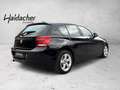 BMW 114 i Schwarz - thumbnail 6