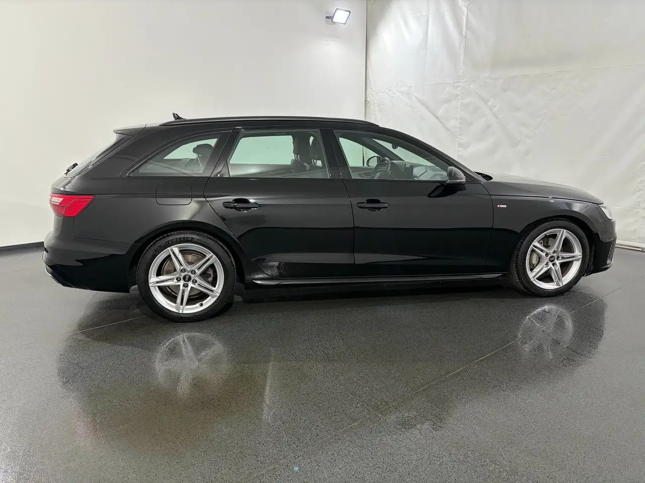 Audi A4 40 TDI quattro S-tronic S-line *LED*ACC*RFK* 5