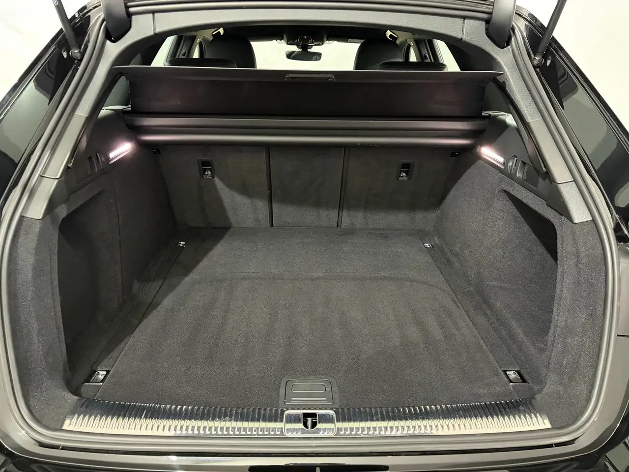 Audi A4 40 TDI quattro S-tronic S-line *LED*ACC*RFK* 15