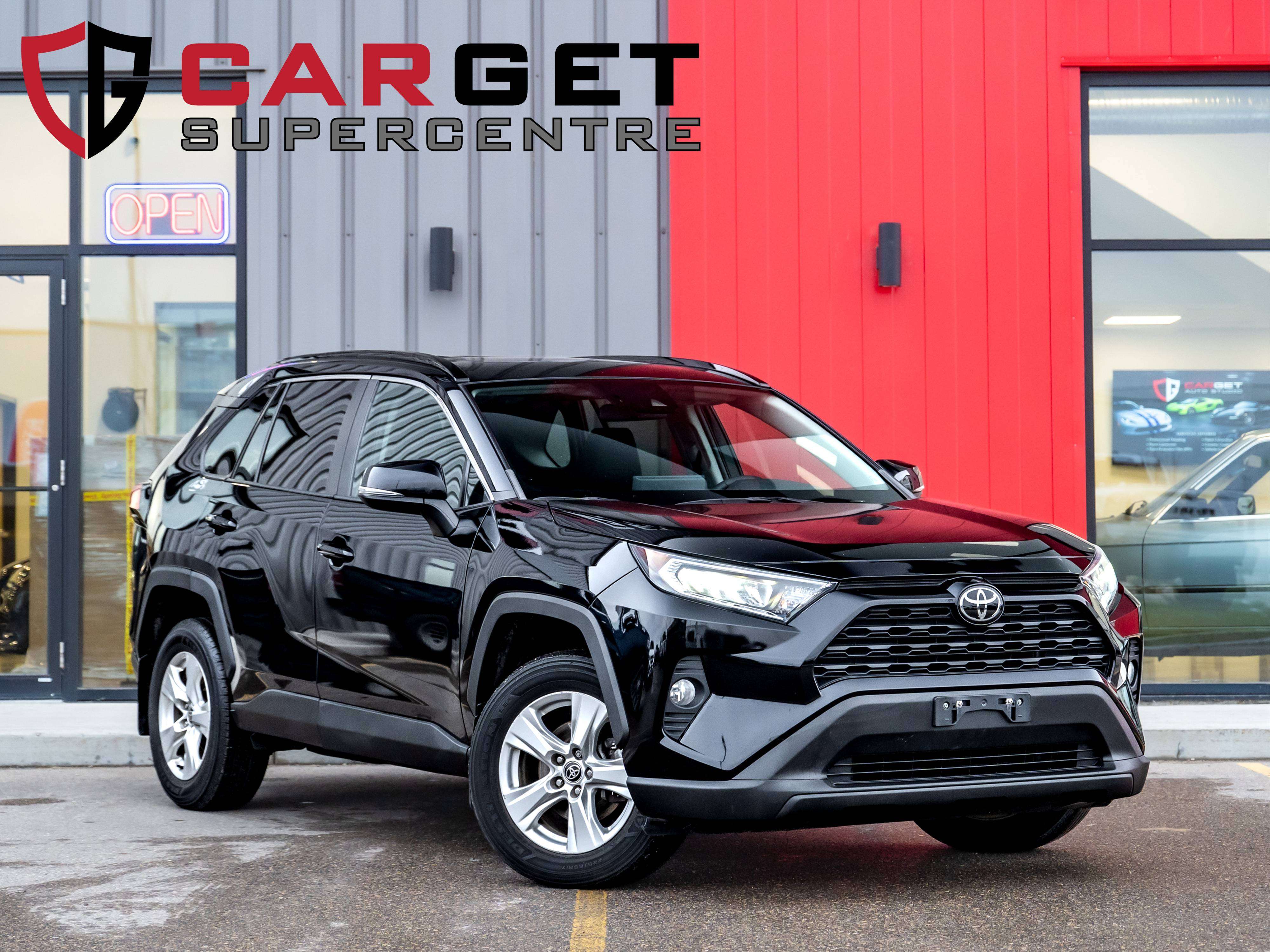  2021 Toyota RAV4 XLE AWD   