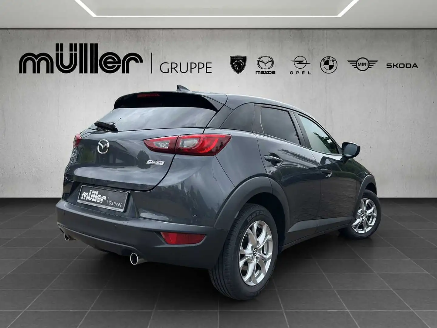 Mazda CX-3 D 105 PS 6GS EXCLUSIVE Grijs - 2