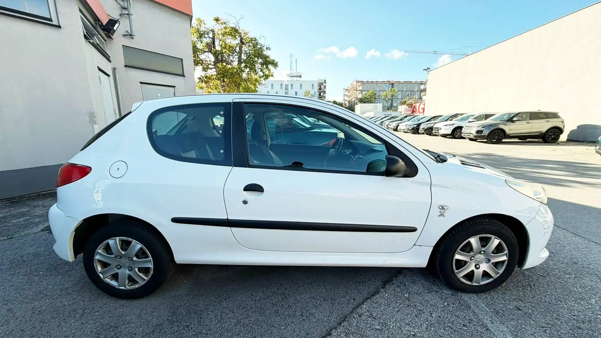 Peugeot 206 + Junior 1,1 Weiß - 2