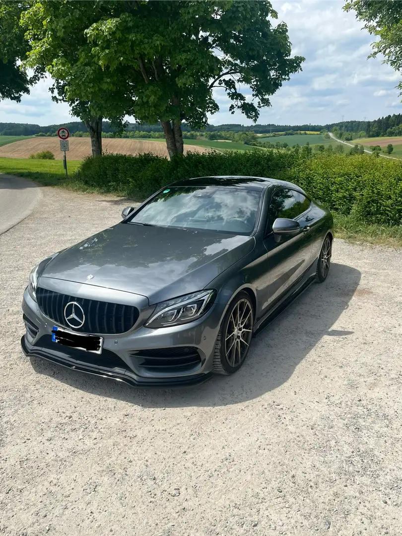 Mercedes-Benz C 250 Coupe 7G-TRONIC AMG Line Grau - 1