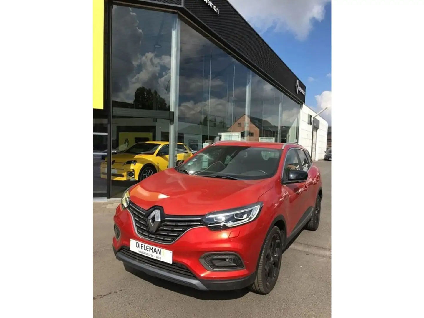Renault Kadjar TCe GPF BLACK EDITION Červená - 1