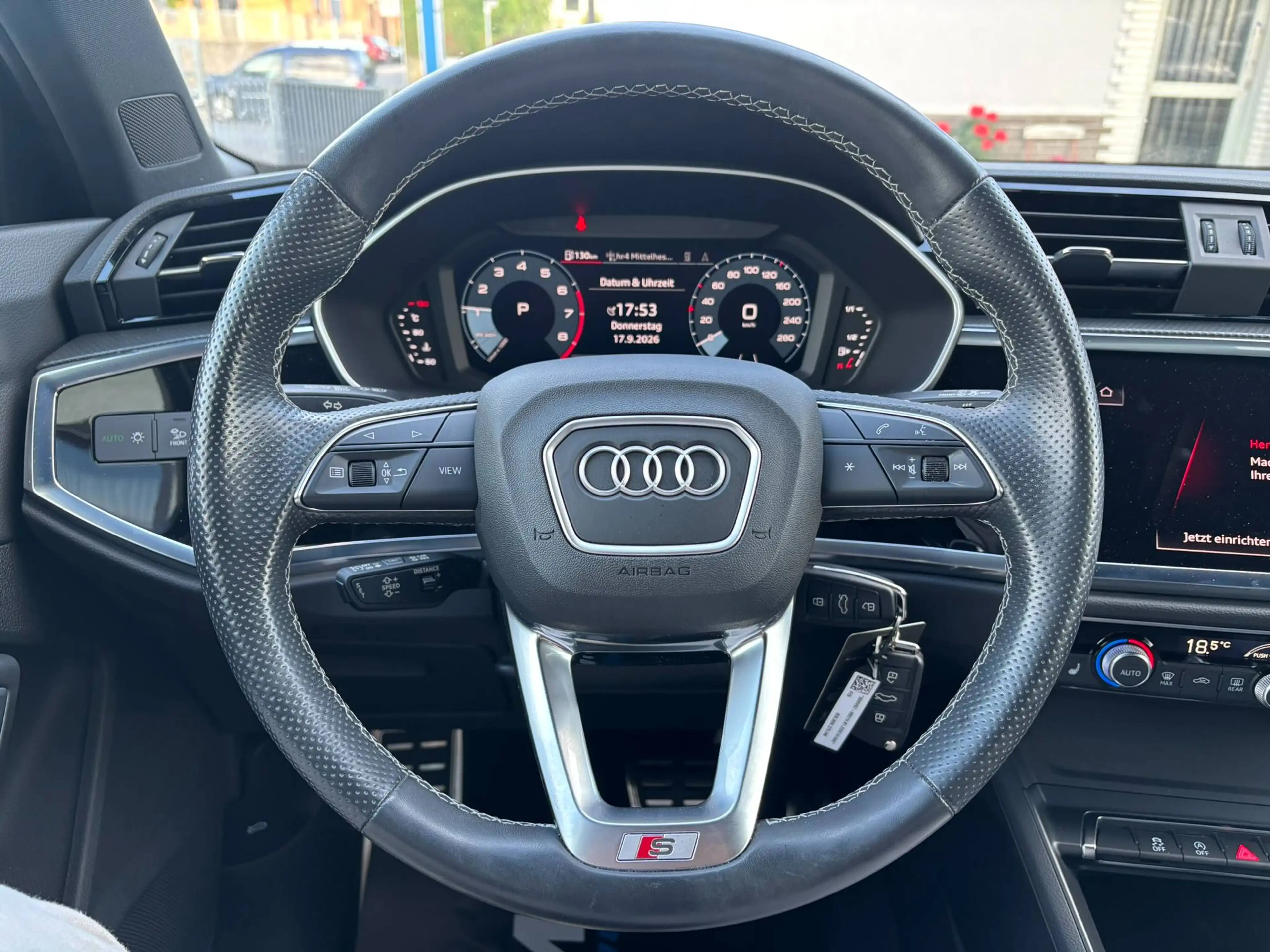 Audi Q3 40 TFSI quattro S line*DSG*KAMERA*LED*AHK*ACC*ViCo — photo 12