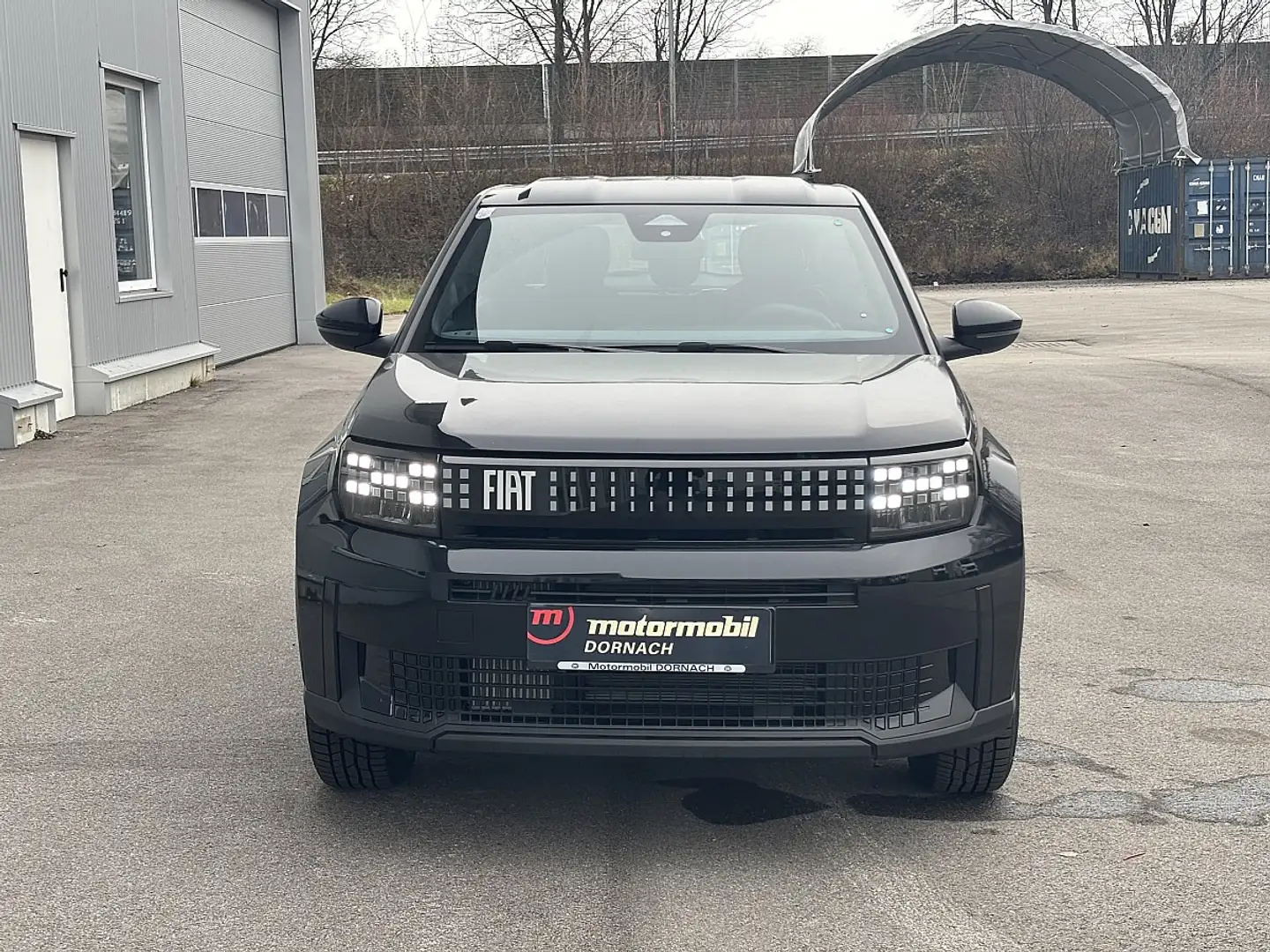 Fiat Grande Panda Hybrid mHEV 110 6-Gang eDCT Icon Schwarz - 2
