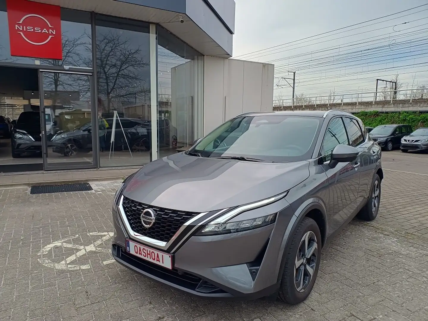 Nissan Qashqai N-Connecta Elektr. Kof. Pano Dak Gris - 1