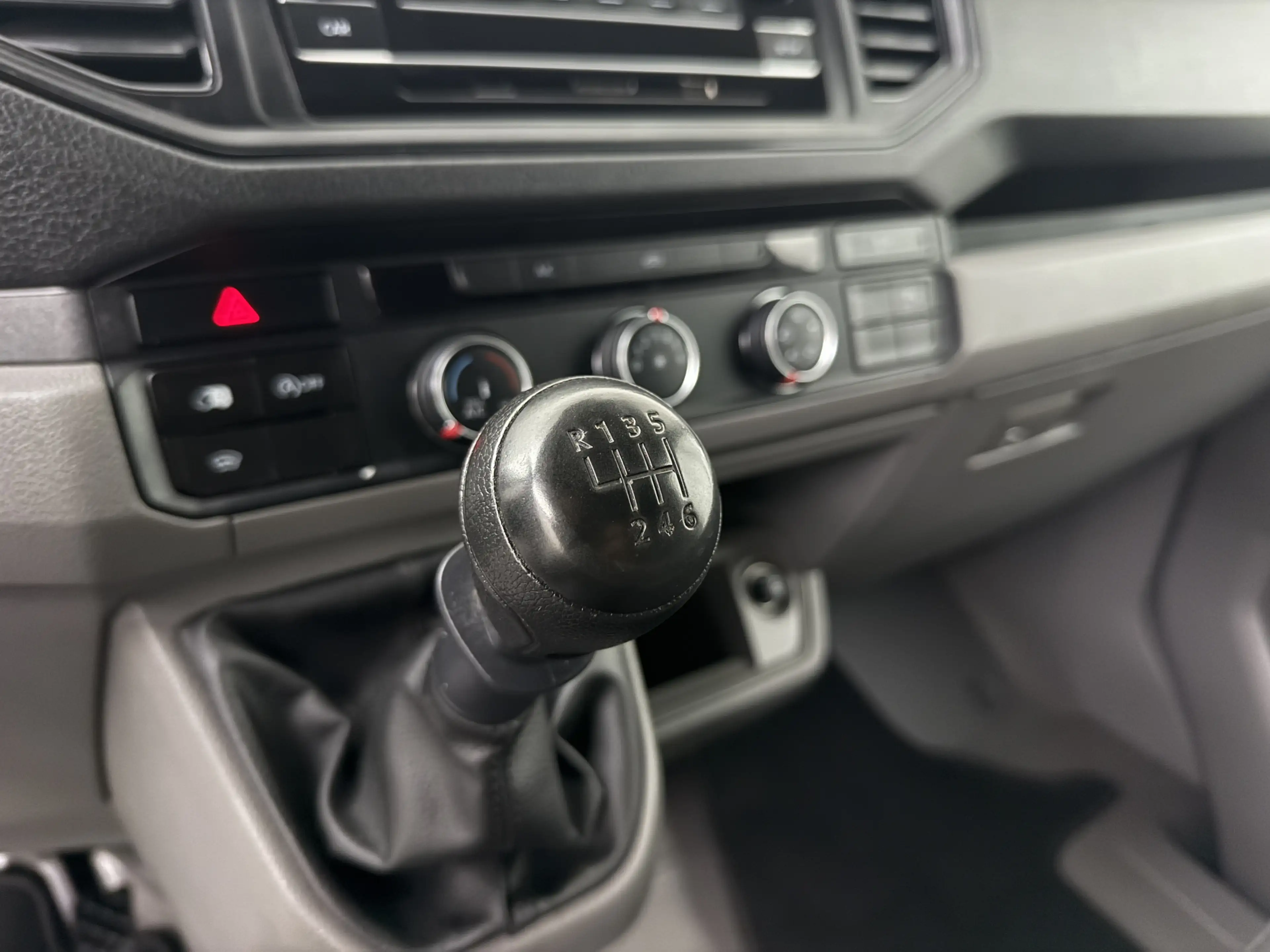 Volkswagen Crafter 2.0TDI L3H3 Koelwagen | Airco | Cruise | 3-Zits — photo 17