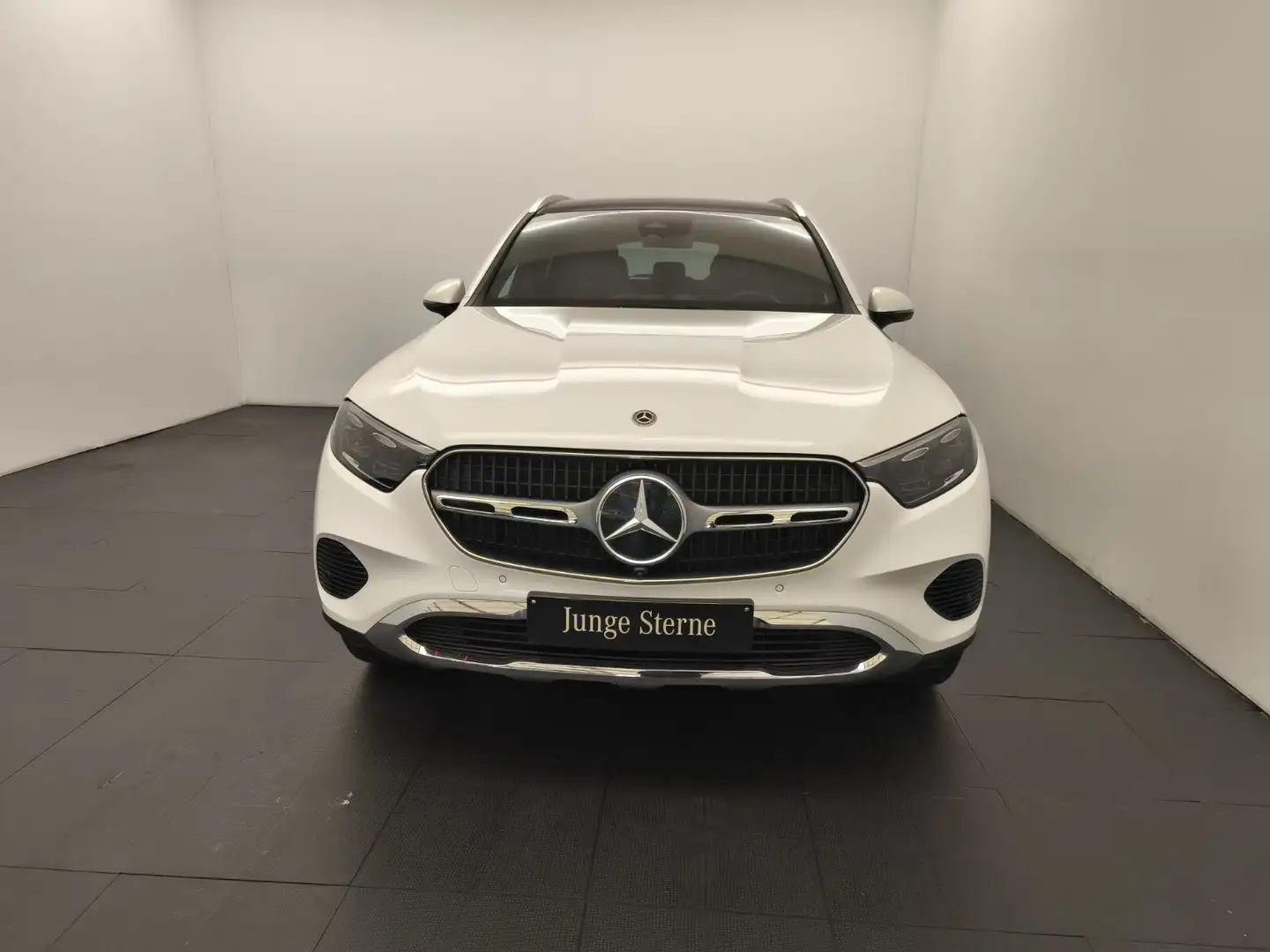Mercedes-Benz GLC 220 GLC 220 d 4M Premium Airmatic Pano AHK Distro Weiß - 2