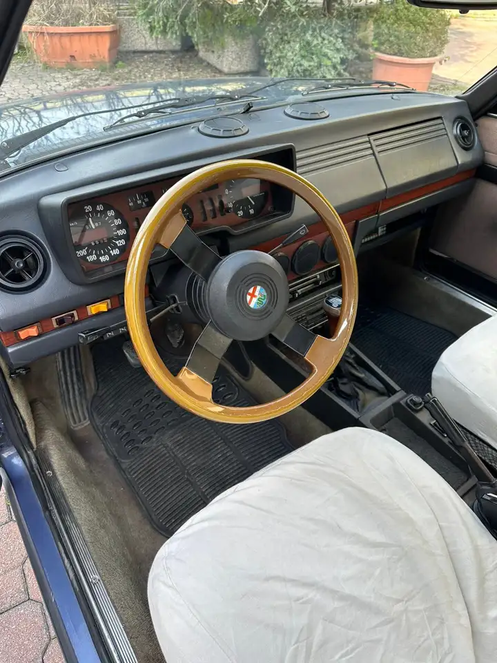 Alfa Romeo Alfetta 2.0, foto 6