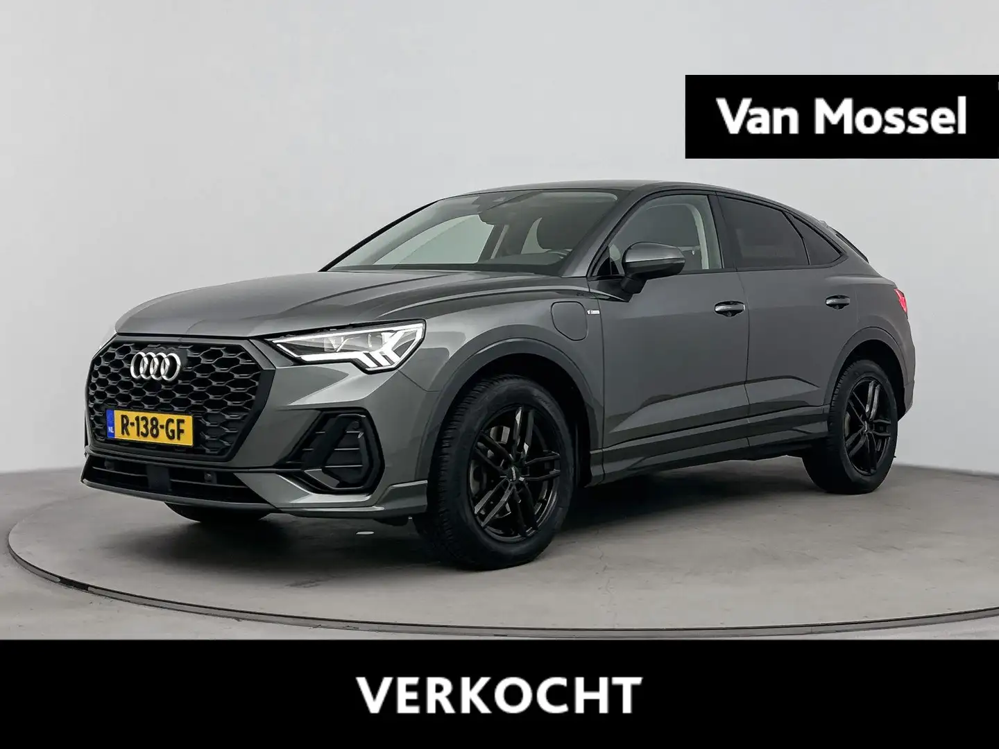 Audi Q3 Sportback 45 TFSI e S Edition Automaat | Navigatie Gris - 1