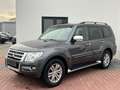Mitsubishi Pajero 3.2 DI-D Top*NUR 112TKM*STDHZG*1HAND*AHK* Grau - thumbnail 3