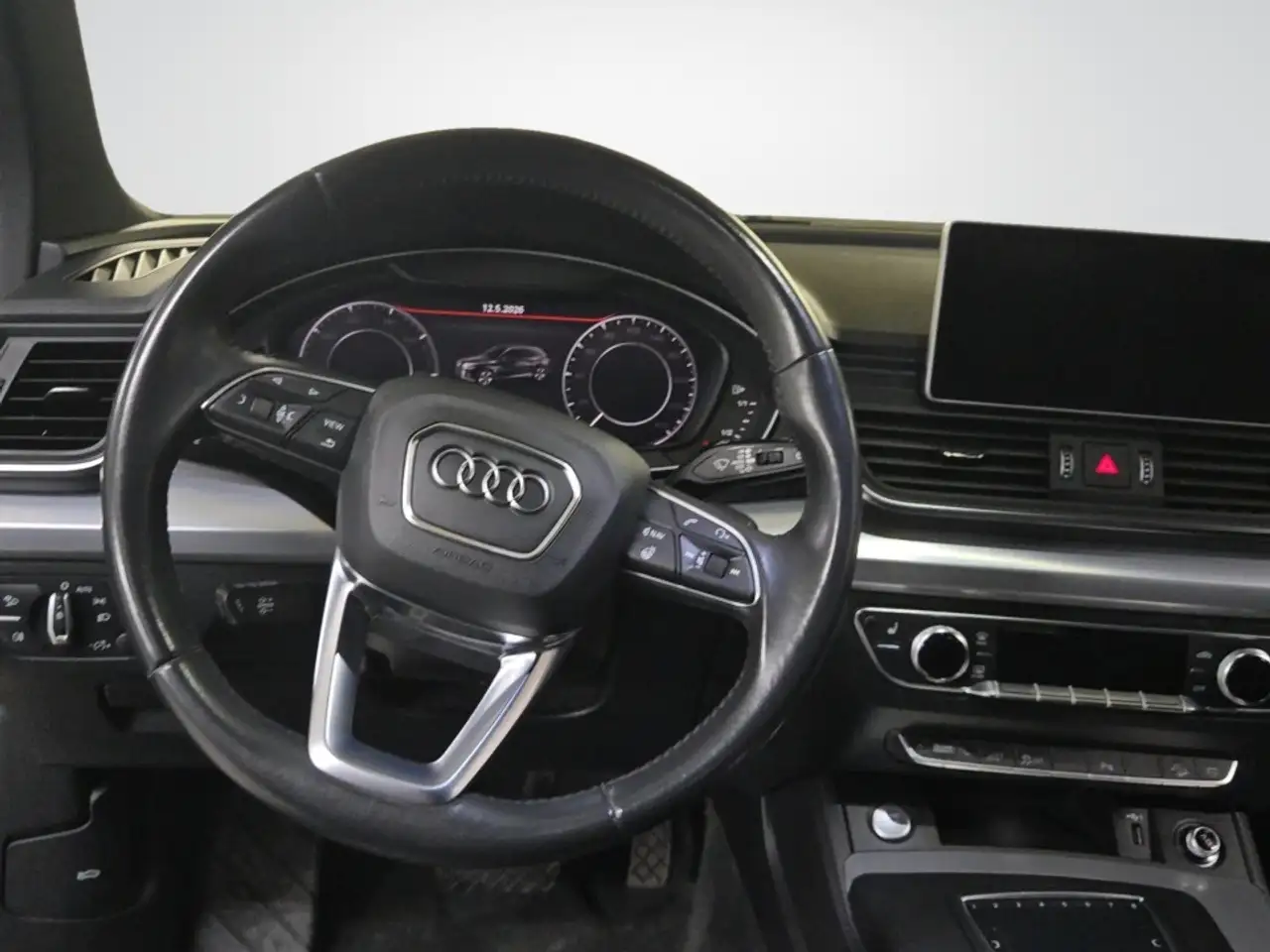 Audi Q5 снимка Audi Q5