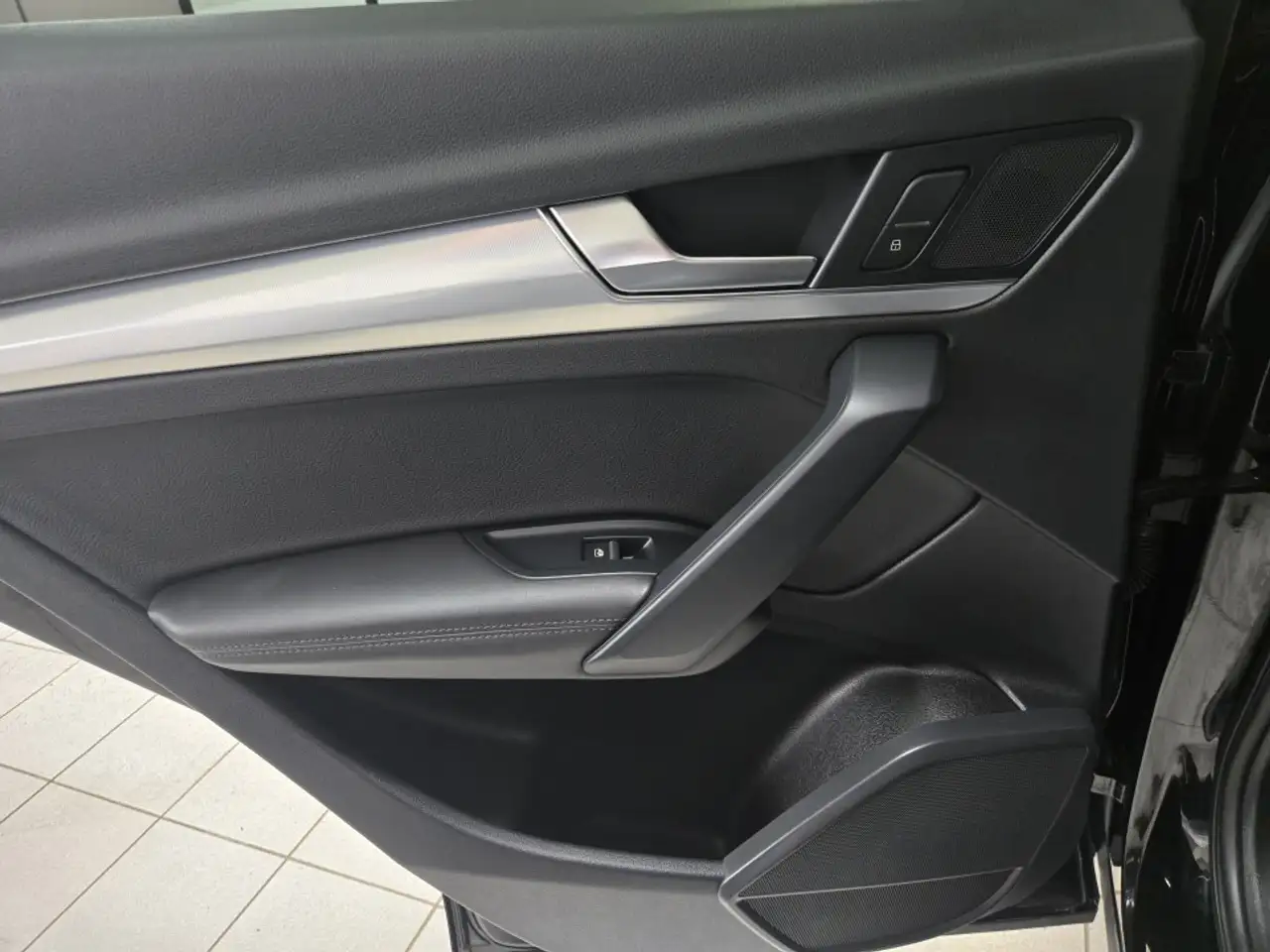 Audi Q5 снимка Audi Q5