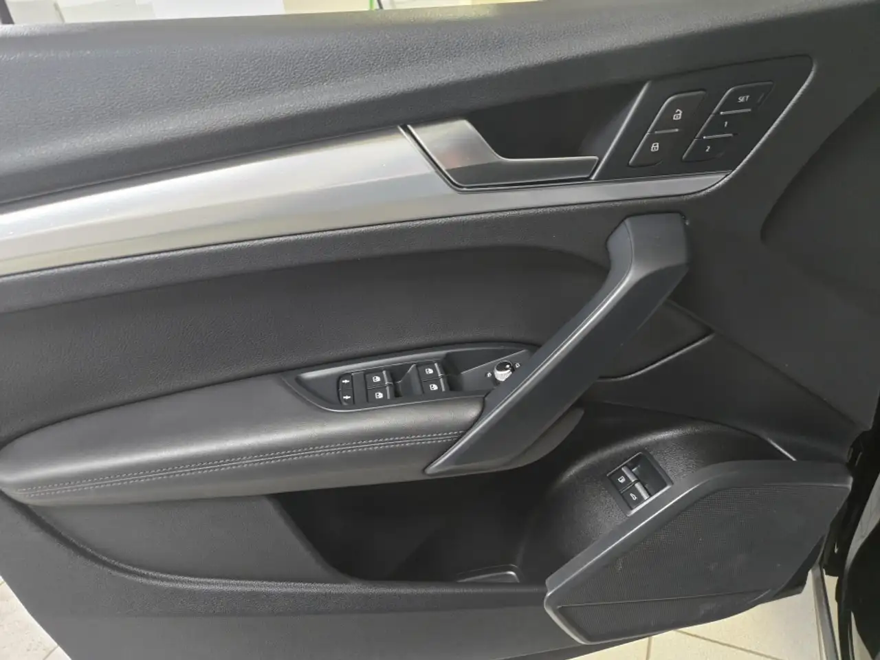 Audi Q5 снимка Audi Q5