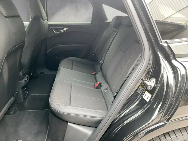 Audi Q4 e-tron Audi Q4 Sportback 45 e-tron quattro Ansicht 24