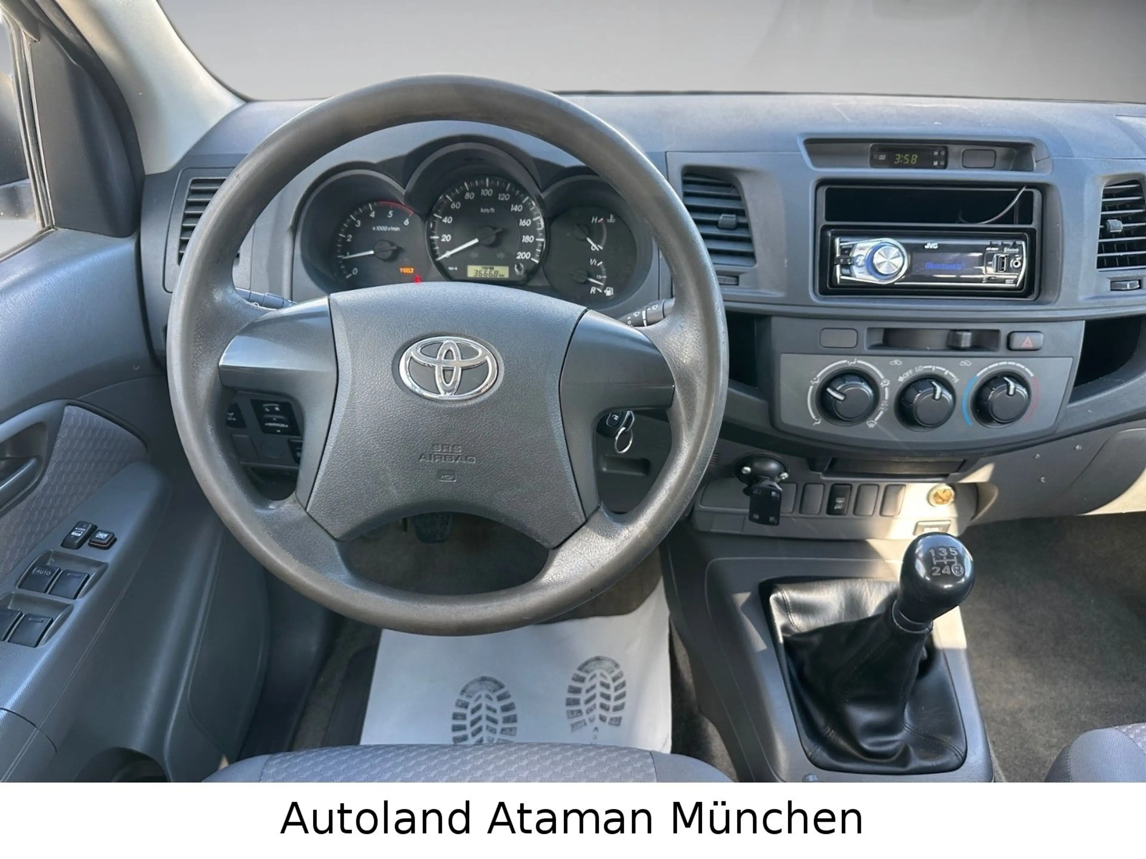 Toyota Hilux 2.5D *Double Cab* / AHK — photo 5