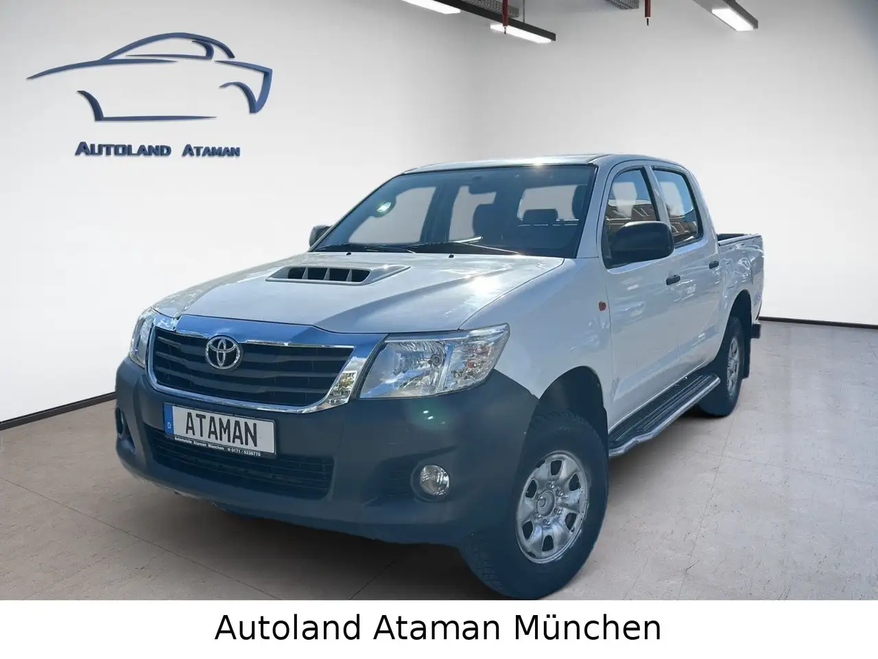 TOYOTA HILUX 2.5D - DOUBLE CAB - 144 ch - 156 341KMS - ATTELAGE - CT OK