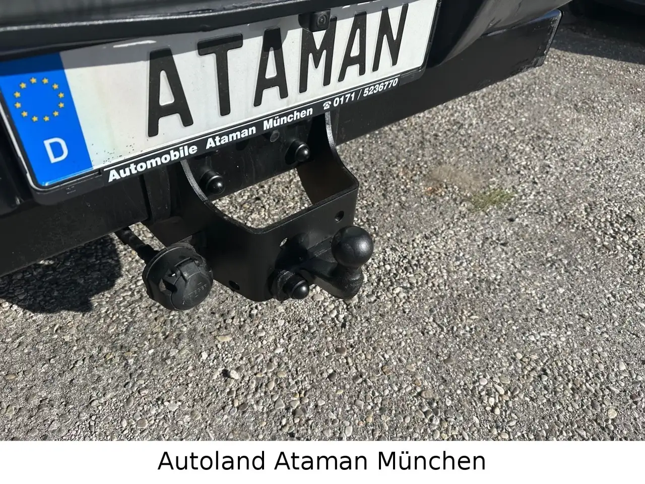 TOYOTA HILUX 2.5D - DOUBLE CAB - 144 ch - 156 341KMS - ATTELAGE - CT OK