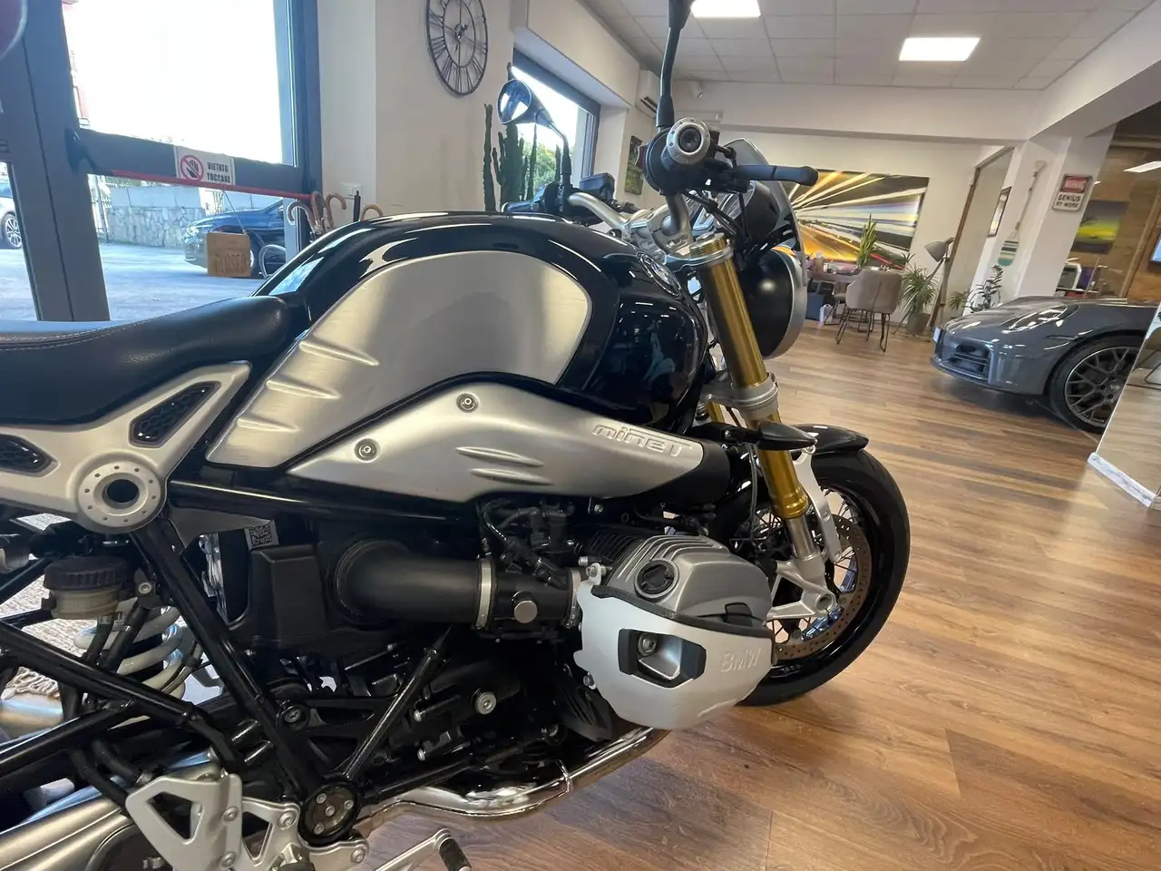 BMW R 12 nineT