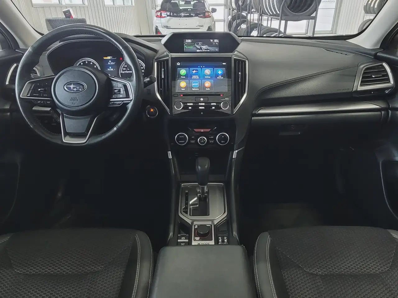 Subaru Forester снимка Subaru Forester
