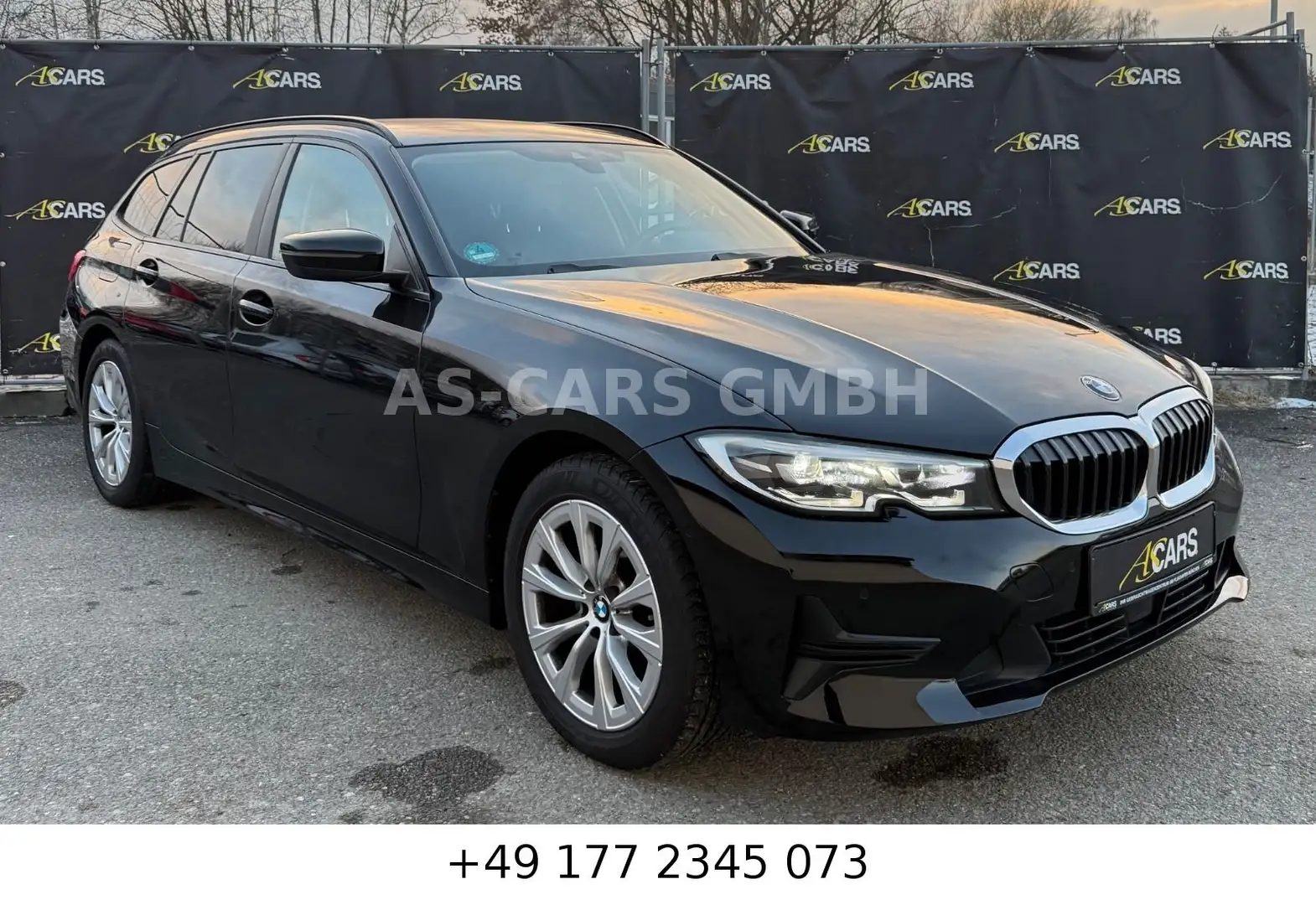 BMW 320 d Touring Sport Line *ACC*SHZ*AHK*1.HAND*UVM* Noir - 1