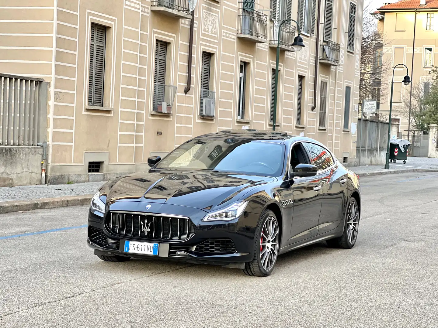 Maserati Quattroporte 3.0 V6 430cv SQ4 aut.8 E6 S B&W-CERCHI GTS-TENDINE Černá - 1