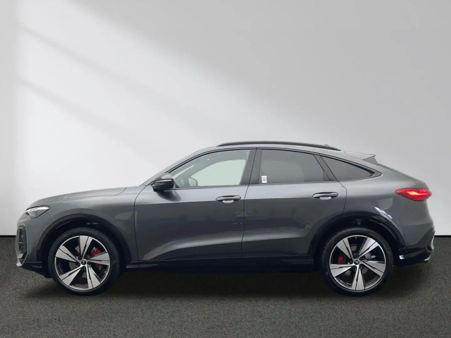 Audi SQ5 Sportback TFSI S line 360° Kamera Massagesi. Schwarz - 2