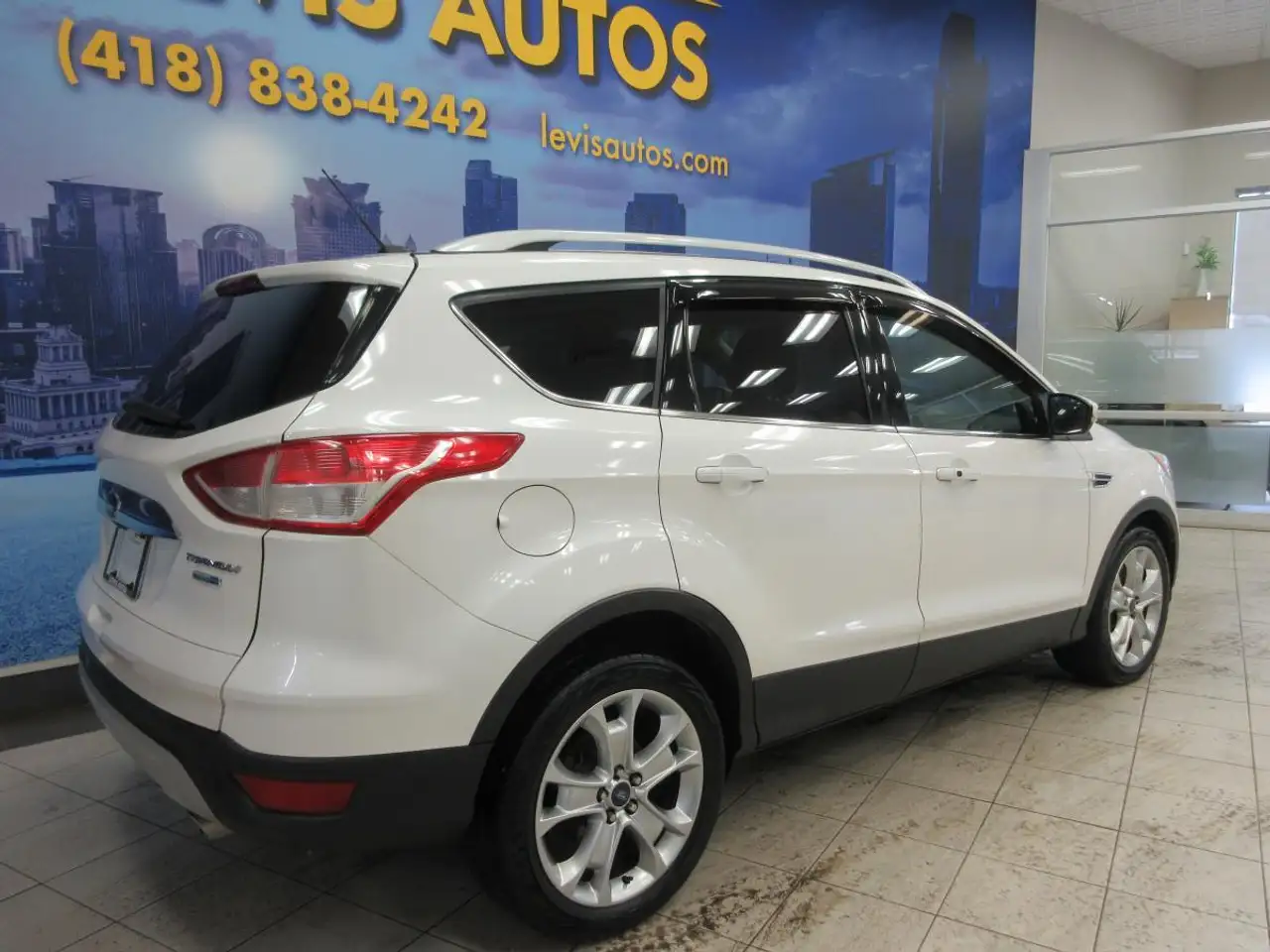 Ford Escape снимка Ford Escape