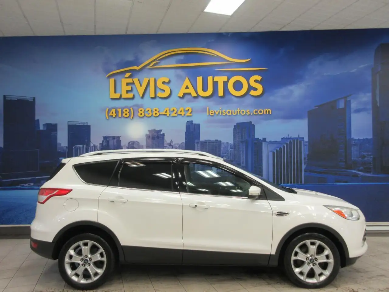Ford Escape снимка Ford Escape