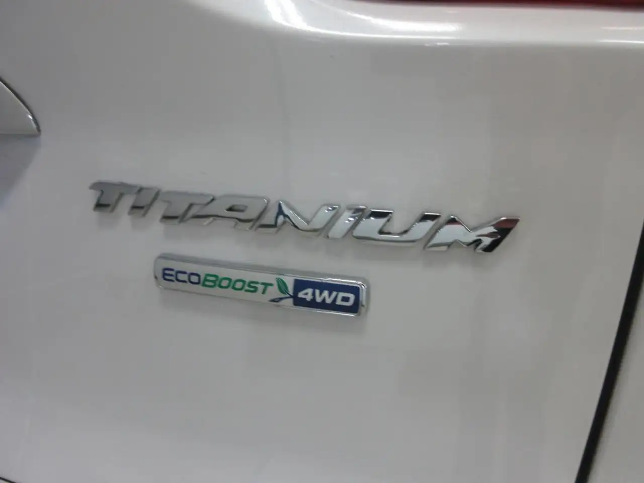 Ford Escape снимка Ford Escape