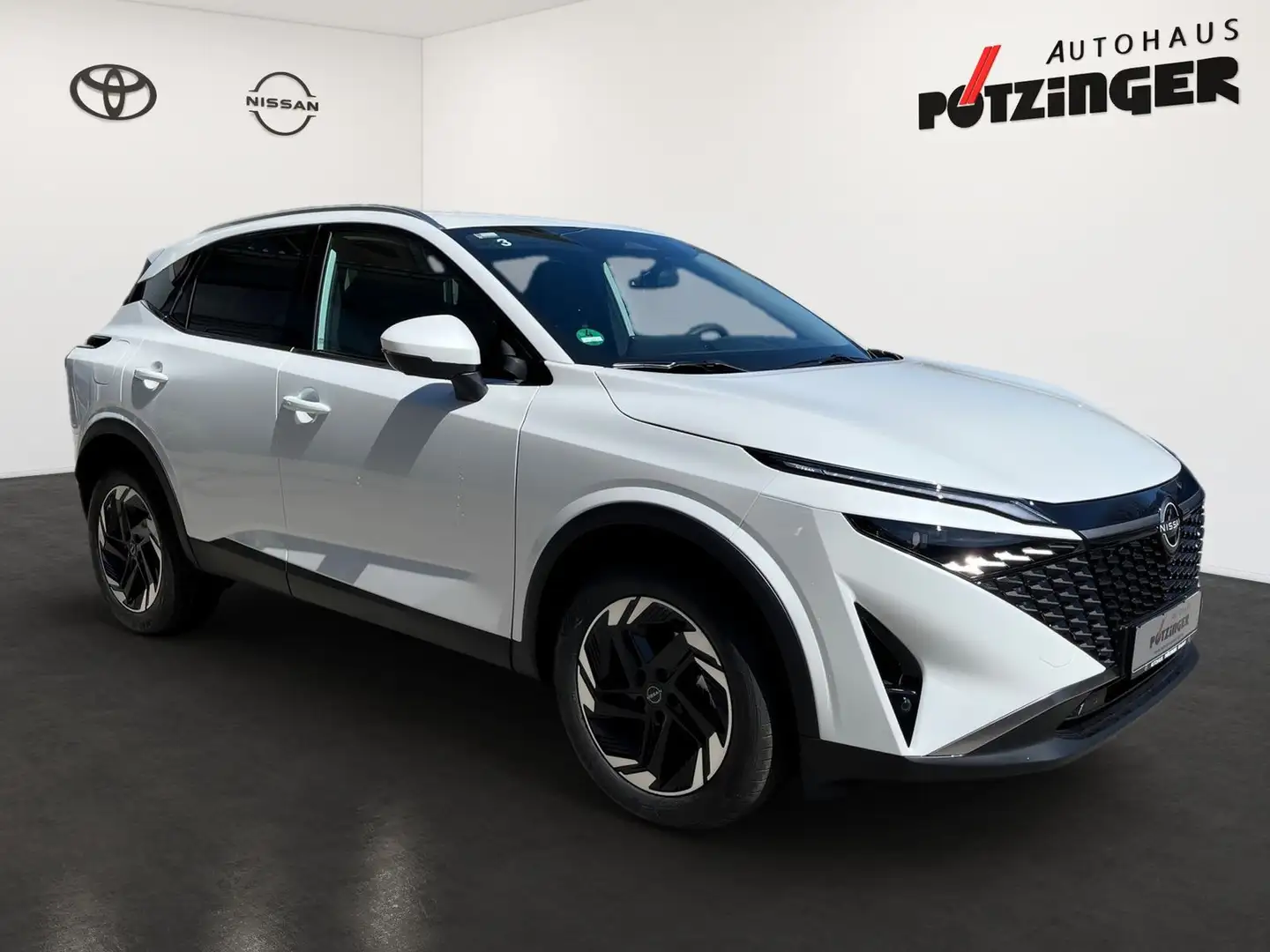 Nissan Qashqai 1.3DIG-T N-Connecta,Winter,Navi,360Kam Bianco - 2