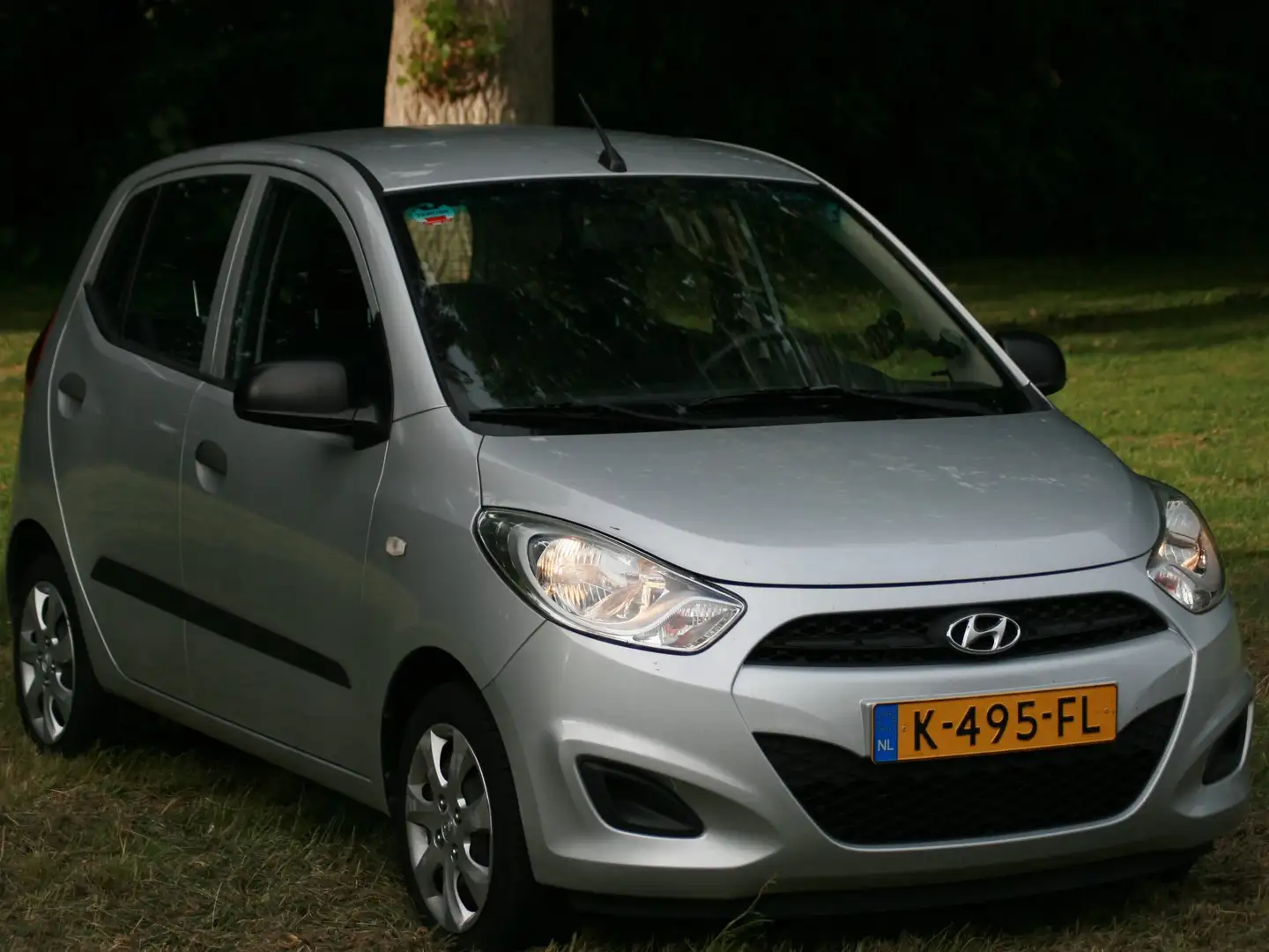 Hyundai i10 i10 1.1 i-Drive | Airco | Bluetooth Zilver - 1