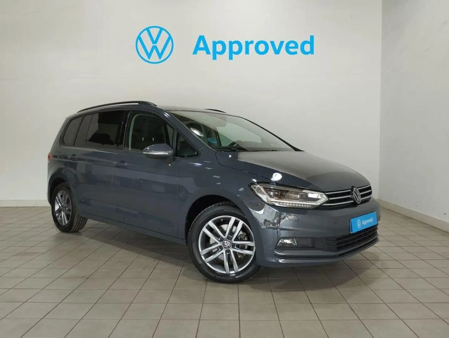 Volkswagen Touran 1.5 TSI Más DSG7 110kW Gris - 1