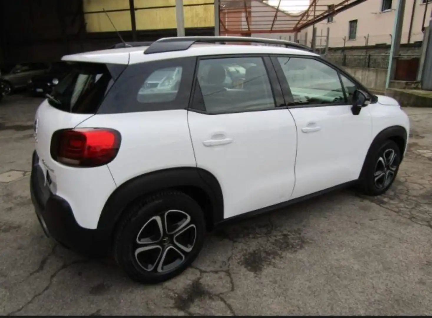 Citroen C3 Aircross 1.2 puretech Feel 82cv my18 Bianco - 1