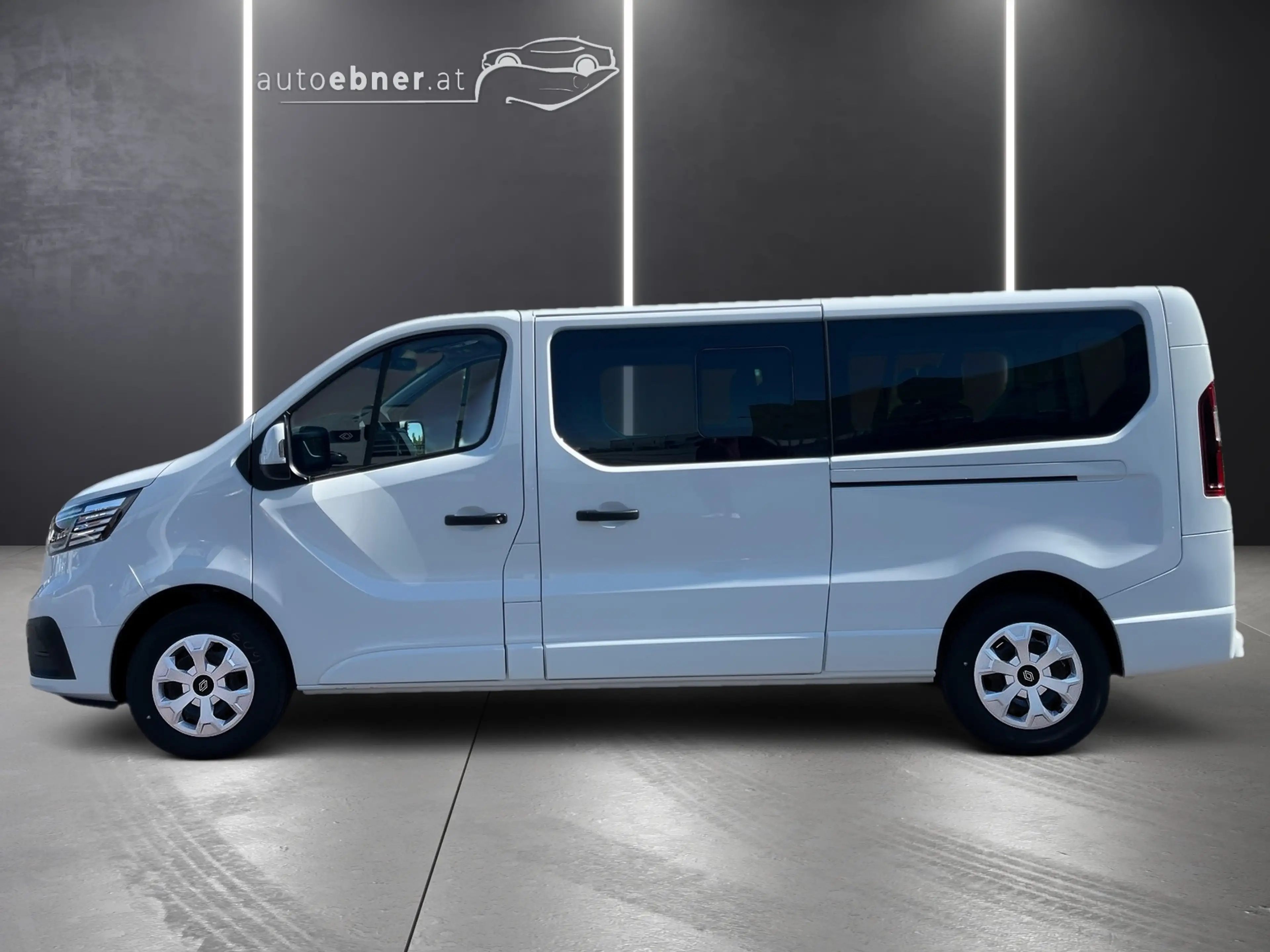 Renault Trafic TRAFIC PKW Grand Techno Blue dCi 150 Automatik — photo 8