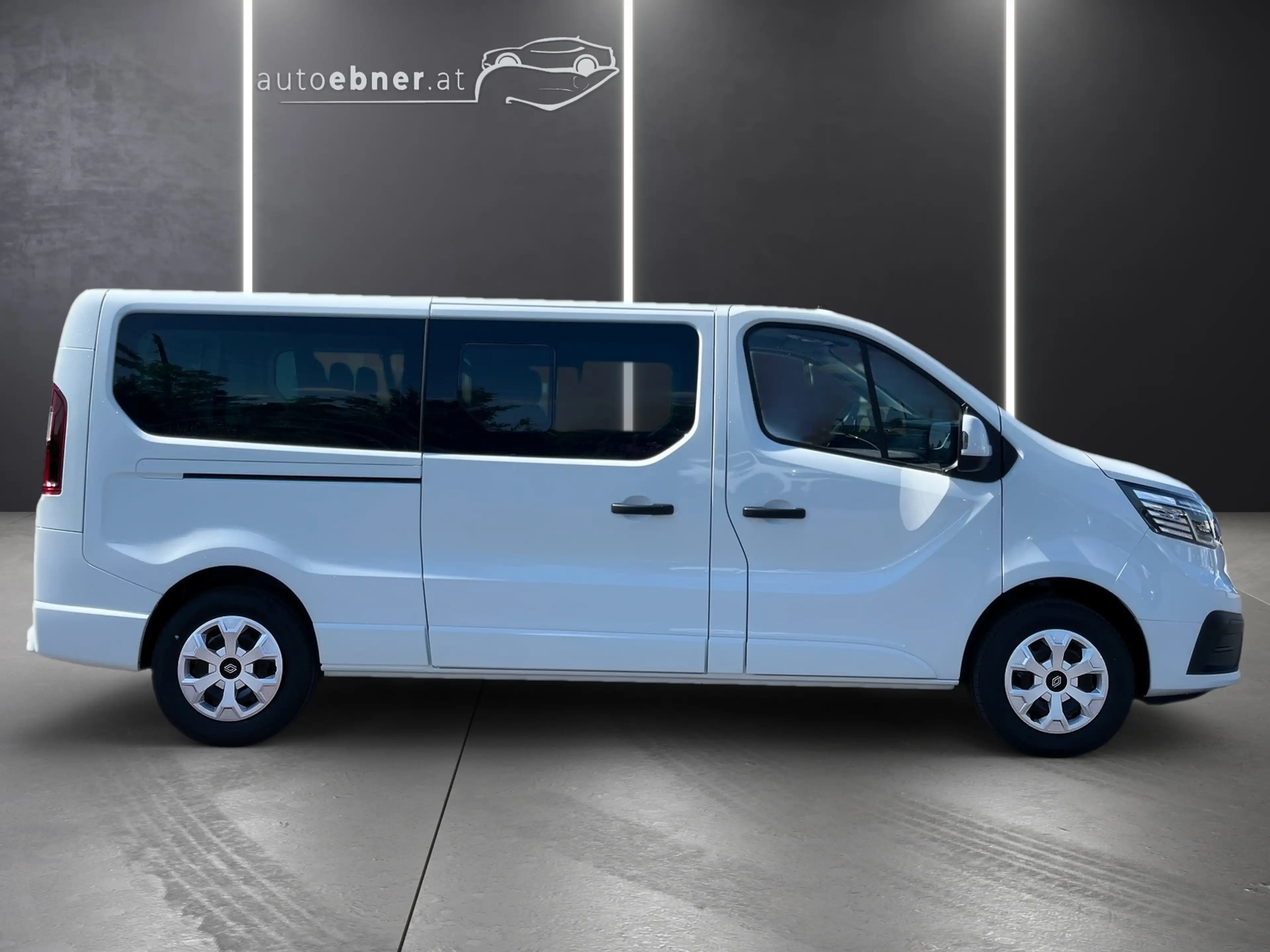 Renault Trafic TRAFIC PKW Grand Techno Blue dCi 150 Automatik — photo 4