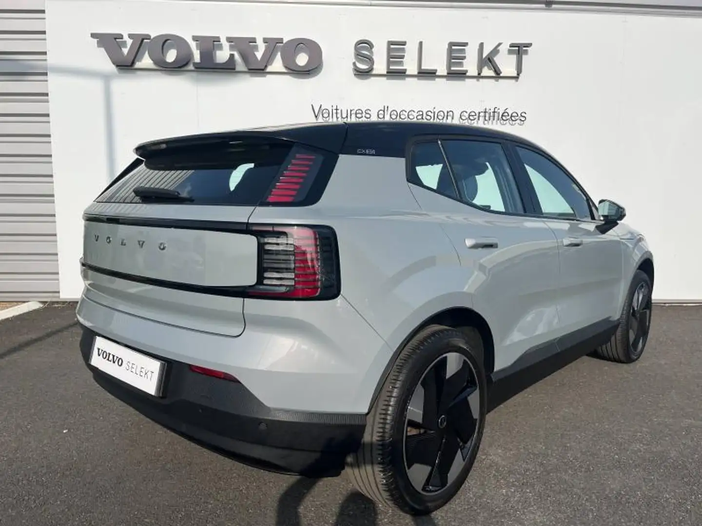Volvo EX30 Single Extended Range 272ch Plus Gris - 2