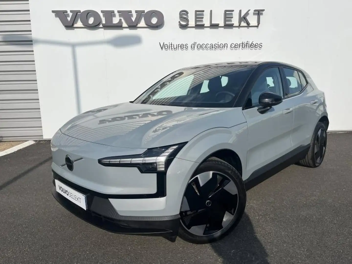 Volvo EX30 Single Extended Range 272ch Plus Gris - 1