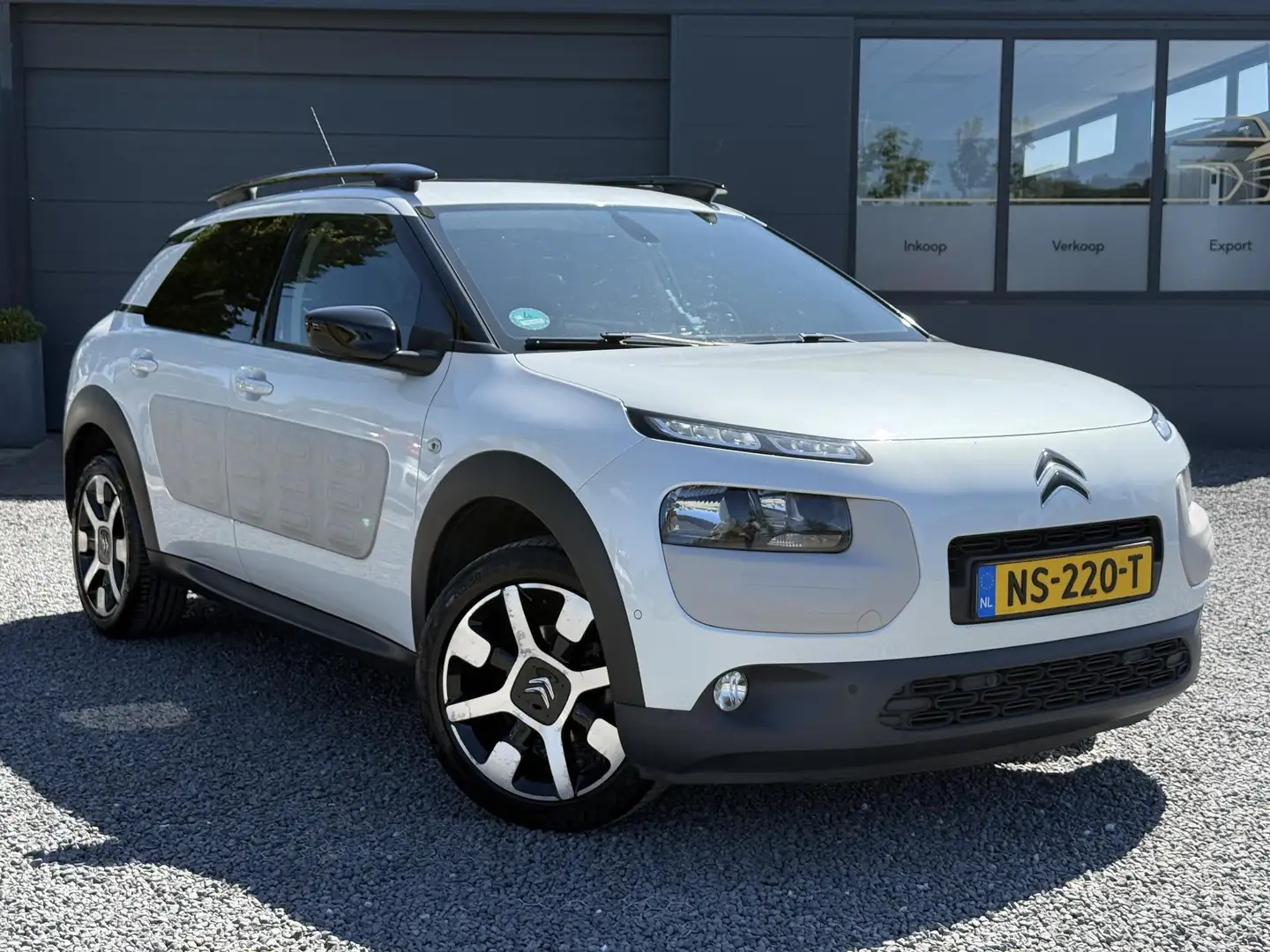Citroen C4 Cactus 1.2 PureTech Business Plus 1e Eigenaar,Pano,Navi,C Beyaz - 2