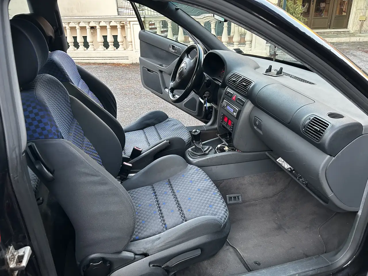 Audi A3 3p 1.8t Ambition, foto 11