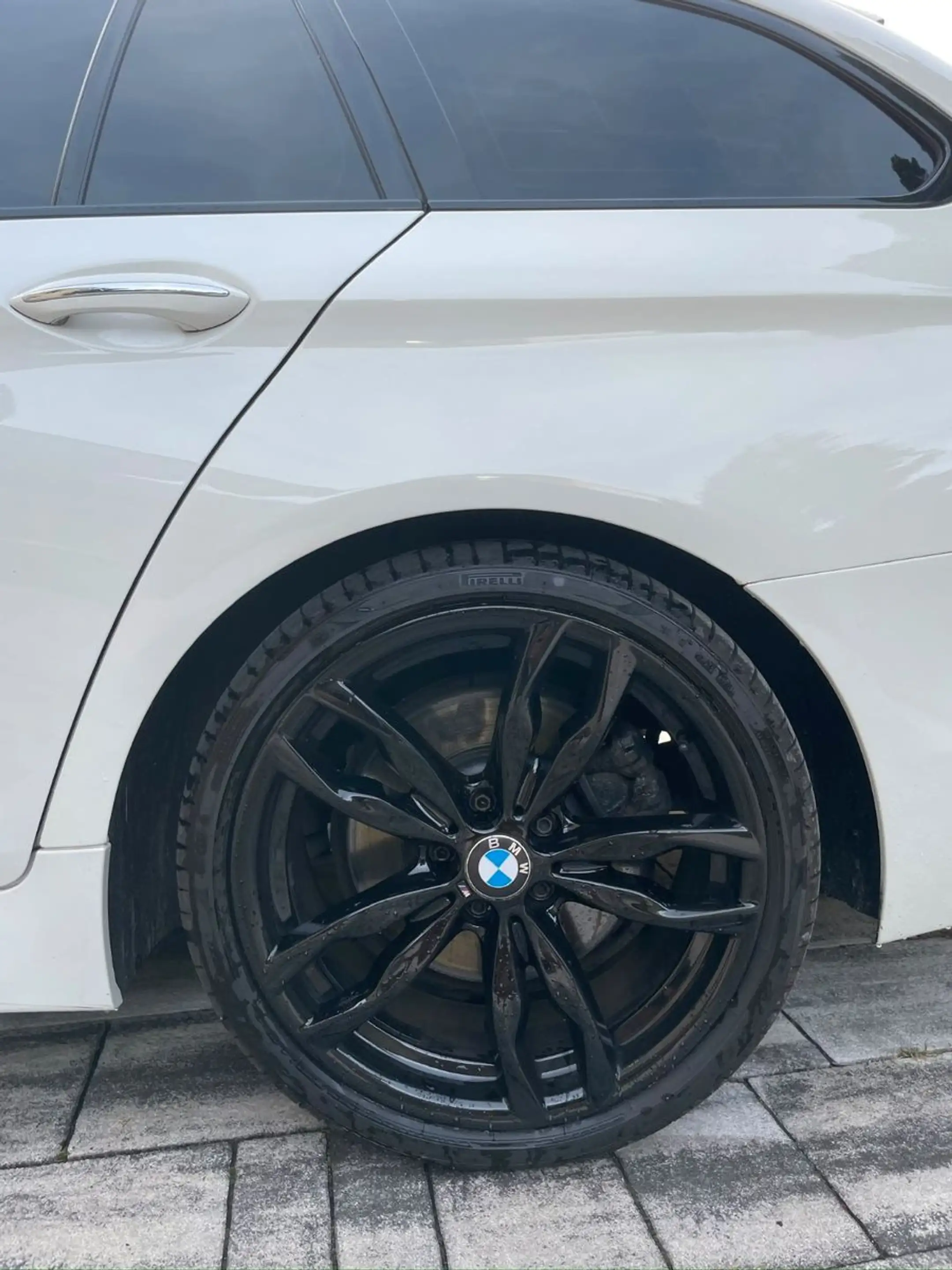 BMW 550 5 Touring M550 d xDrive — photo 6