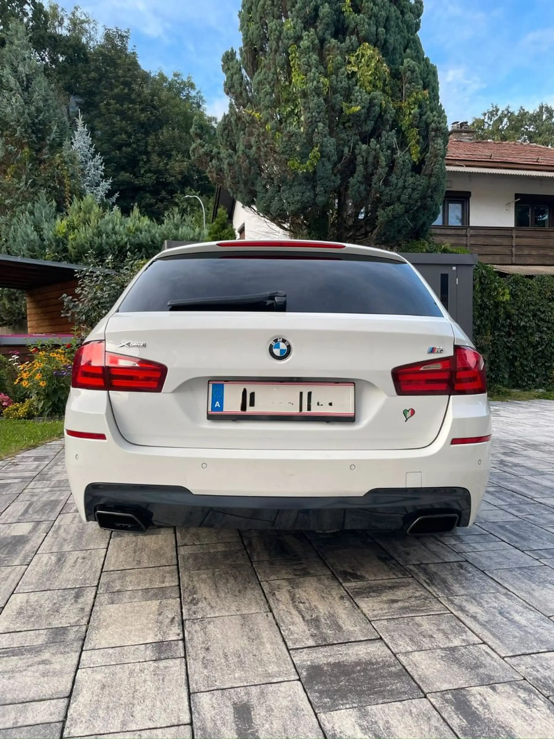 BMW 550 5 Touring M550 d xDrive — photo 3